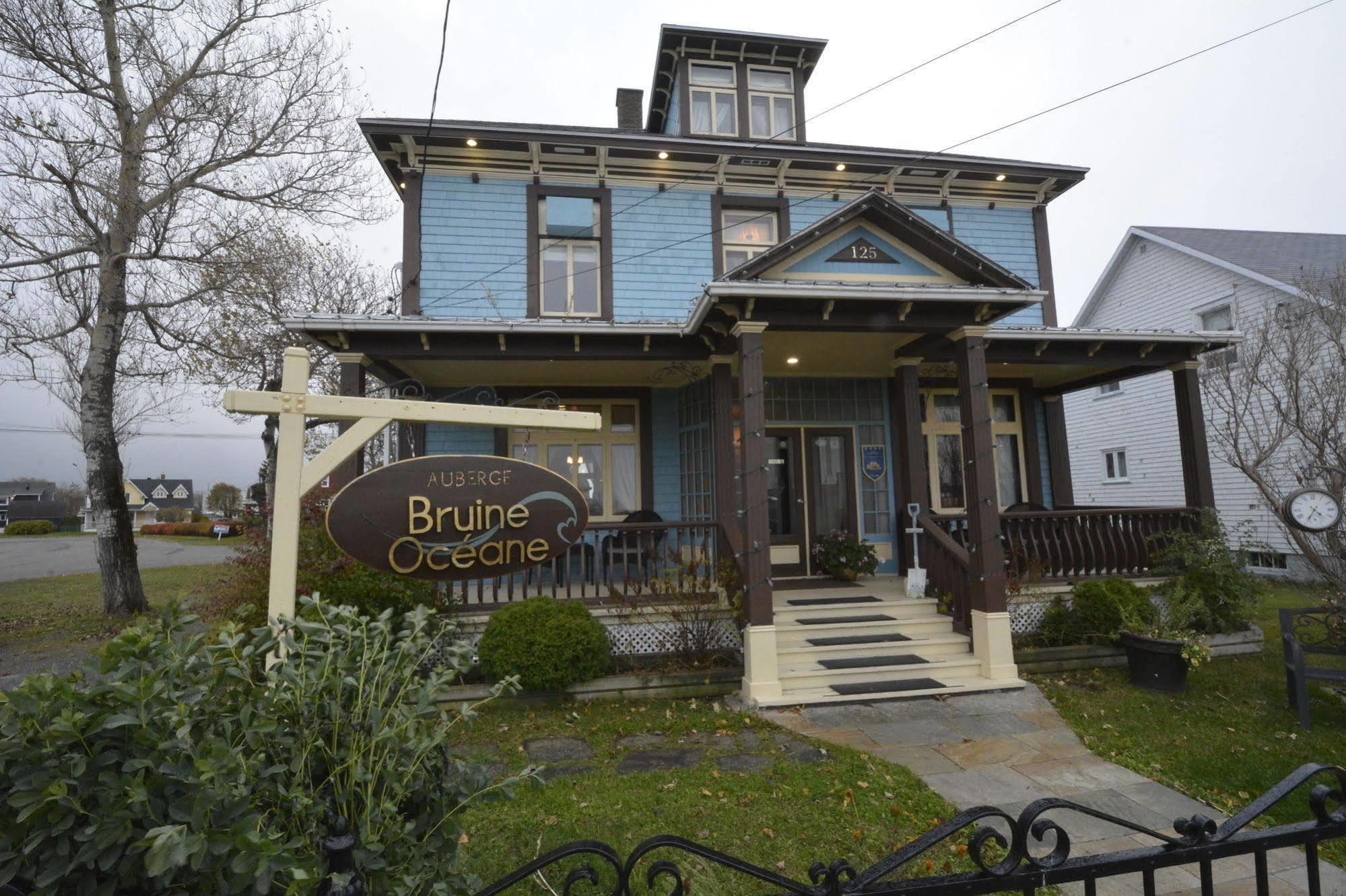 Auberge Bruine Oceane Matane Exterior photo
